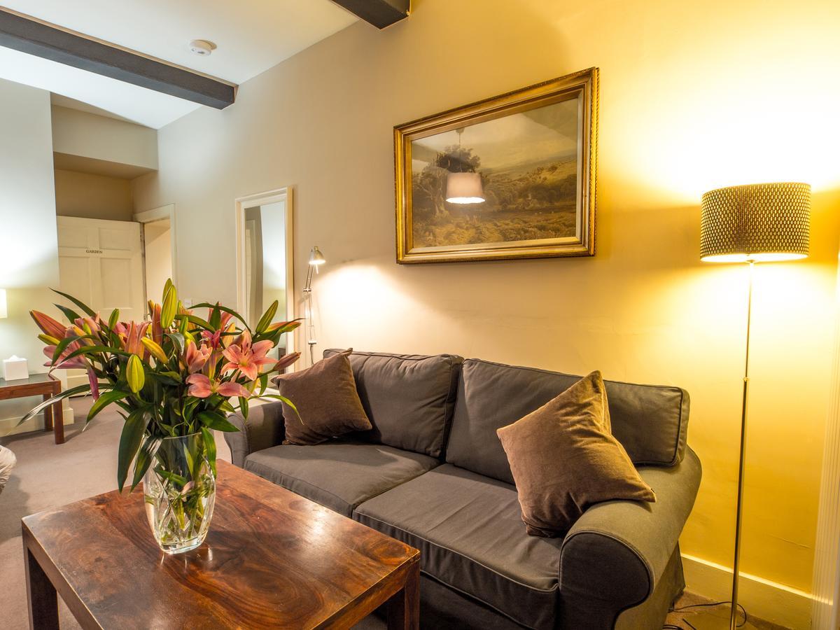 إدنبرة Six Brunton Place Guest House المظهر الخارجي الصورة
